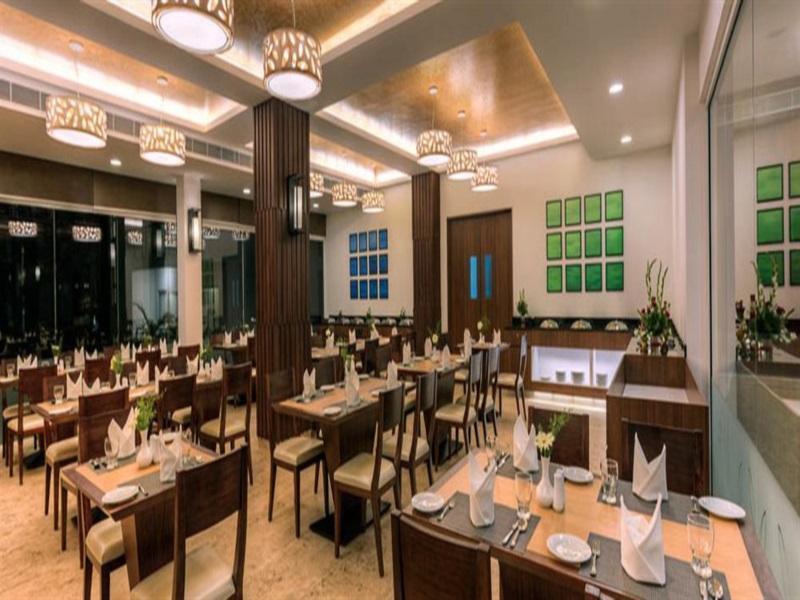 Confluence Banquets And Resort Махабалипурам Экстерьер фото